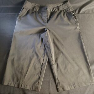 Nivo‎ Women’s Black Golf Shorts Size 10